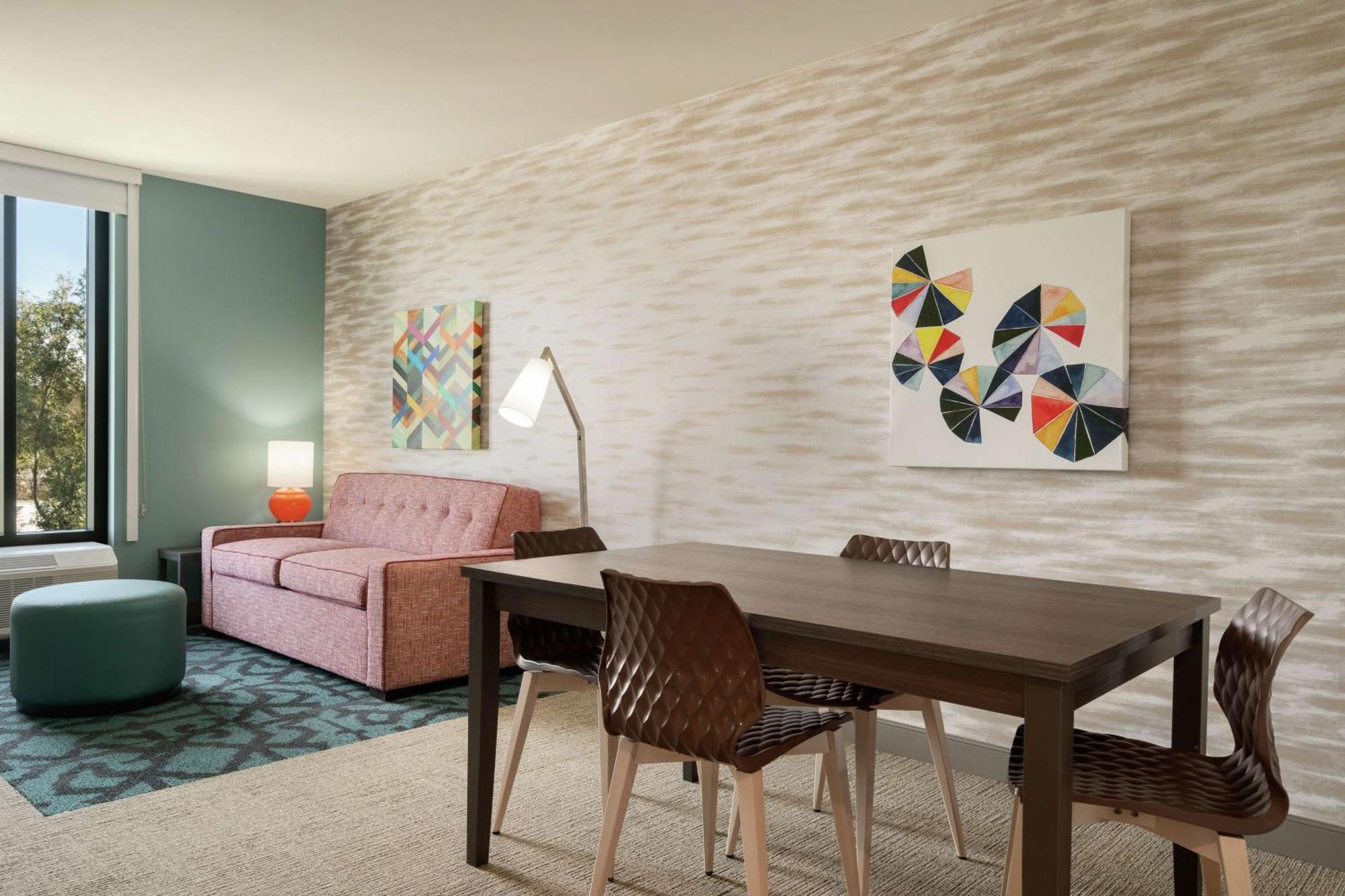 Home2 Suites By Hilton Woodland Hills Los Angeles Esterno foto