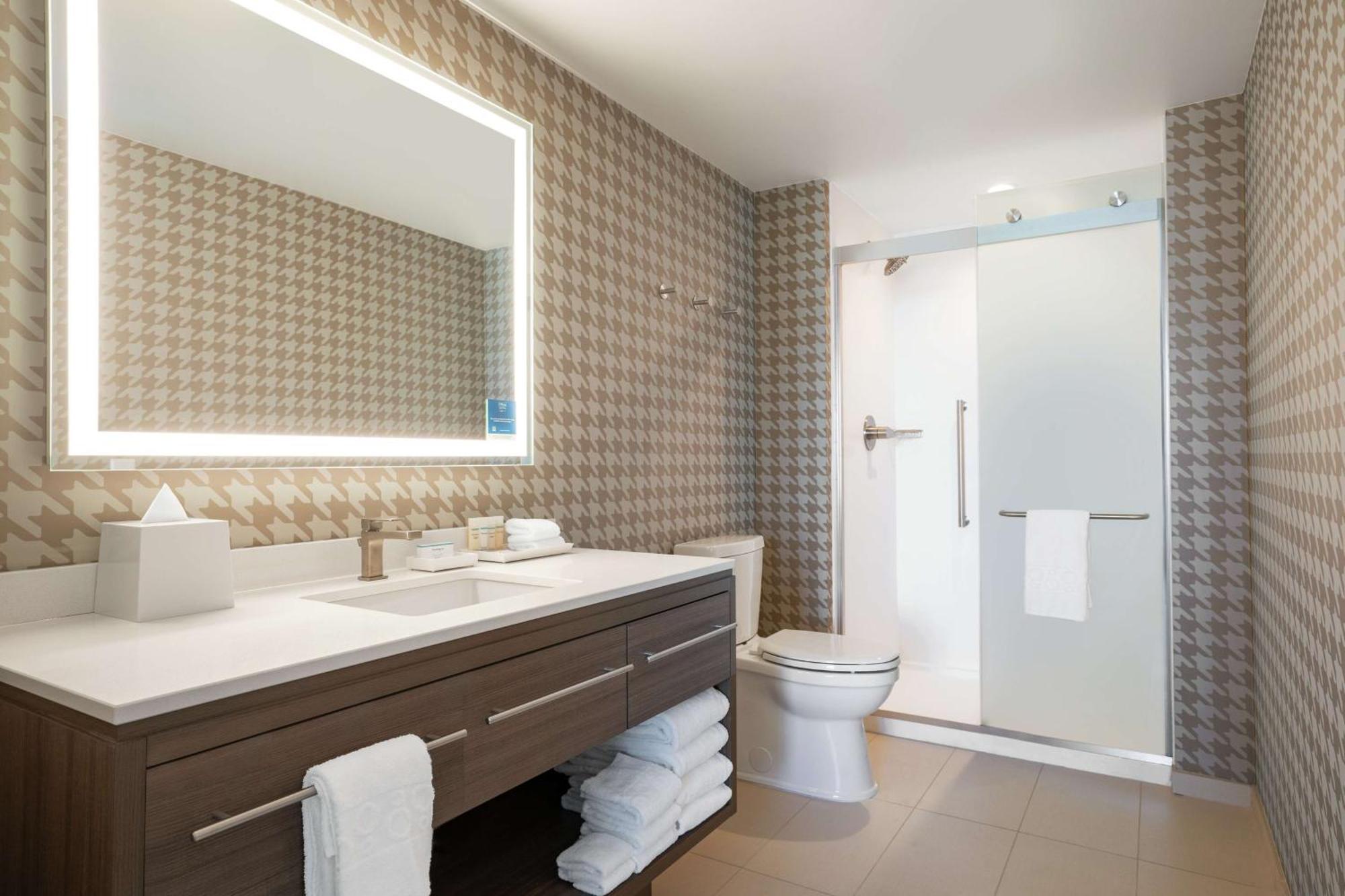 Home2 Suites By Hilton Woodland Hills Los Angeles Esterno foto