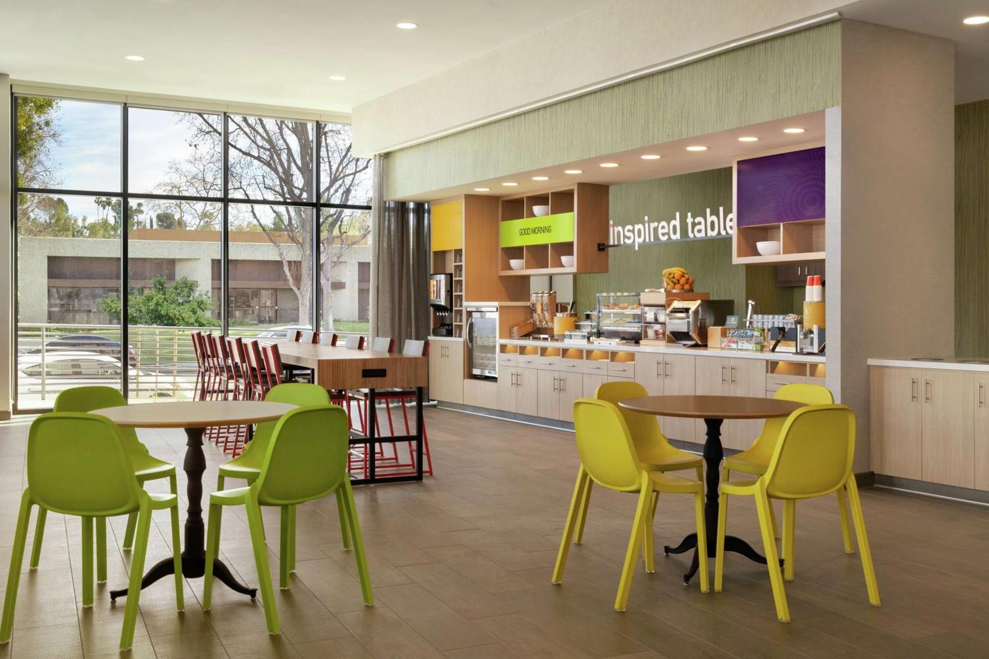 Home2 Suites By Hilton Woodland Hills Los Angeles Esterno foto