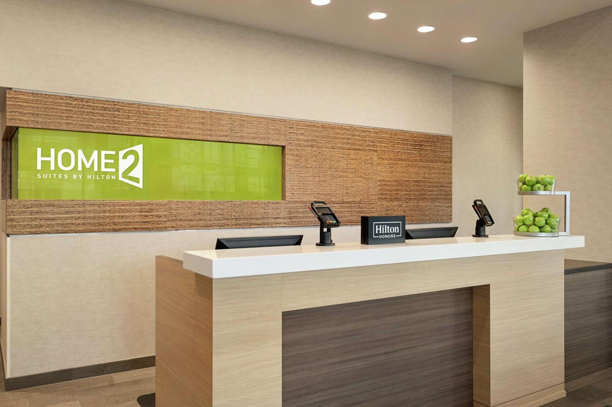 Home2 Suites By Hilton Woodland Hills Los Angeles Esterno foto