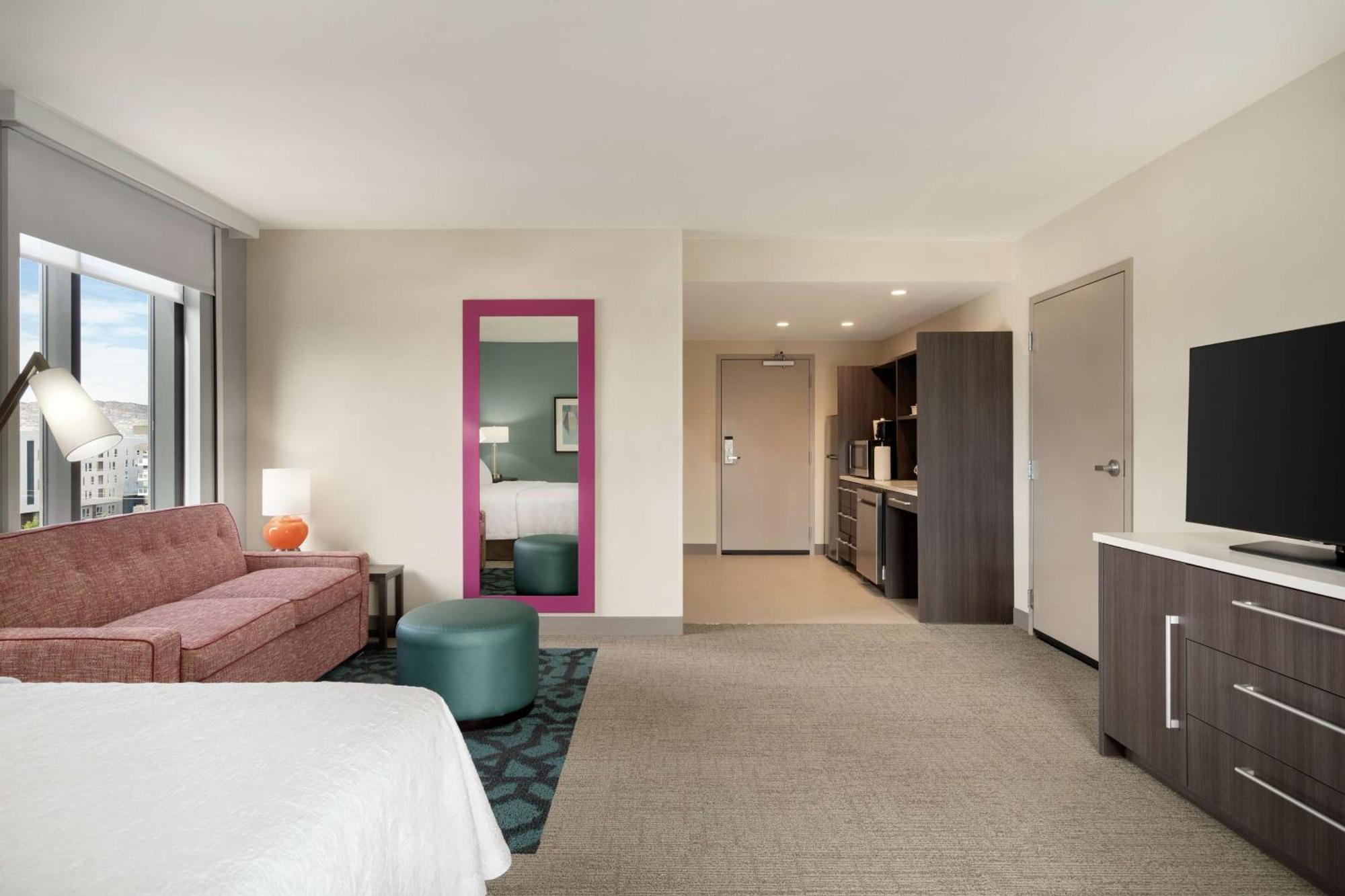 Home2 Suites By Hilton Woodland Hills Los Angeles Esterno foto
